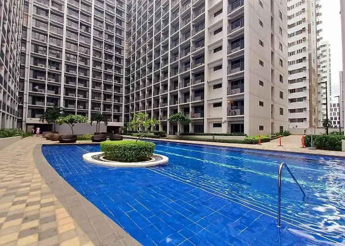 Staycation Pasay Near Airport & Mall Of 990 بيت للعطل