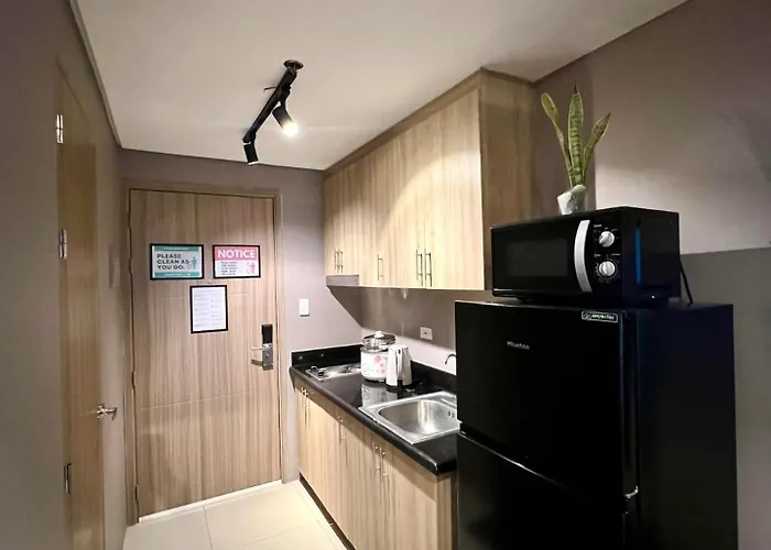 Staycation Pasay Near Airport & Mall Of 990 بيت للعطل *