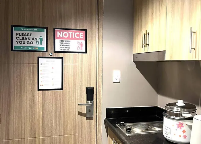 Staycation Pasay Near Airport & Mall Of 990 بيت للعطل *